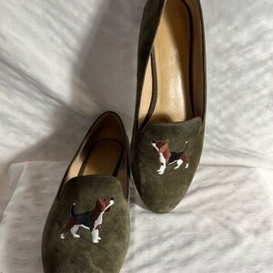 Talbots Ryan Beagle embroidered flats Sz 8 Green Hunting Preppy Embroidered